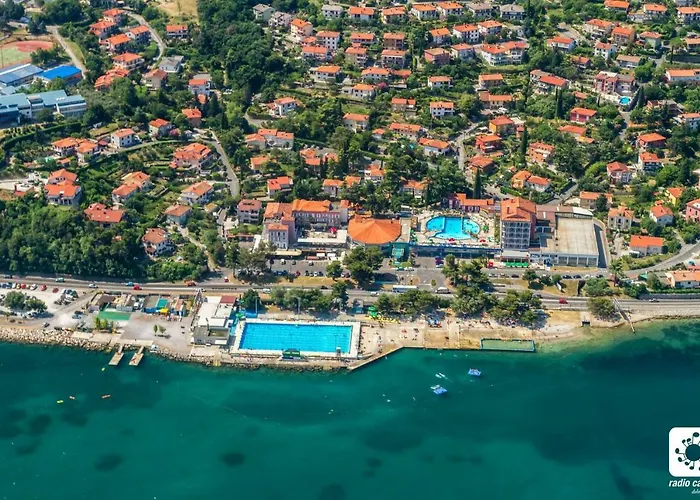 Razgled/The View